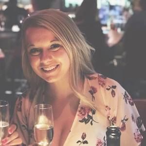 Meet your Posher, Alyssa